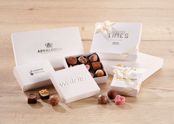 Praliné-Boxen weiss